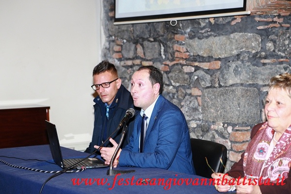 16/01/2018. Alcuni momenti della conferenza svoltasi presso il Museo Diocesano di Catania.