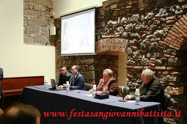 16/01/2018. Alcuni momenti della conferenza svoltasi presso il Museo Diocesano di Catania.