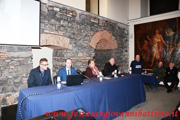 16/01/2018. Alcuni momenti della conferenza svoltasi presso il Museo Diocesano di Catania.