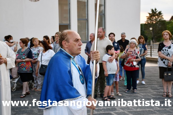 19/06/2022. Processione del Corpus Domini per le vie del quartiere. La Liturgia della parola.