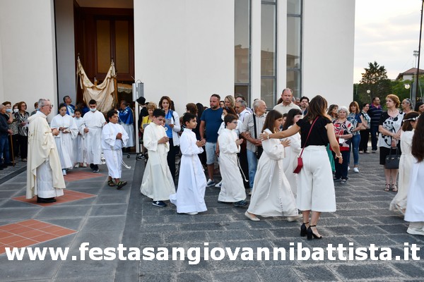 19/06/2022. Processione del Corpus Domini per le vie del quartiere. La Liturgia della parola.