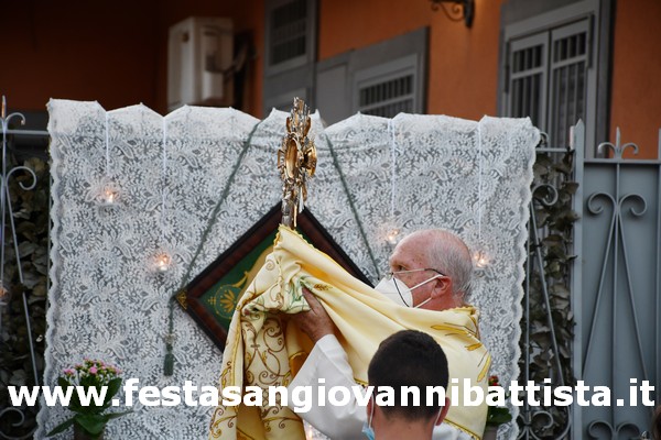 19/06/2022. Processione del Corpus Domini per le vie del quartiere.