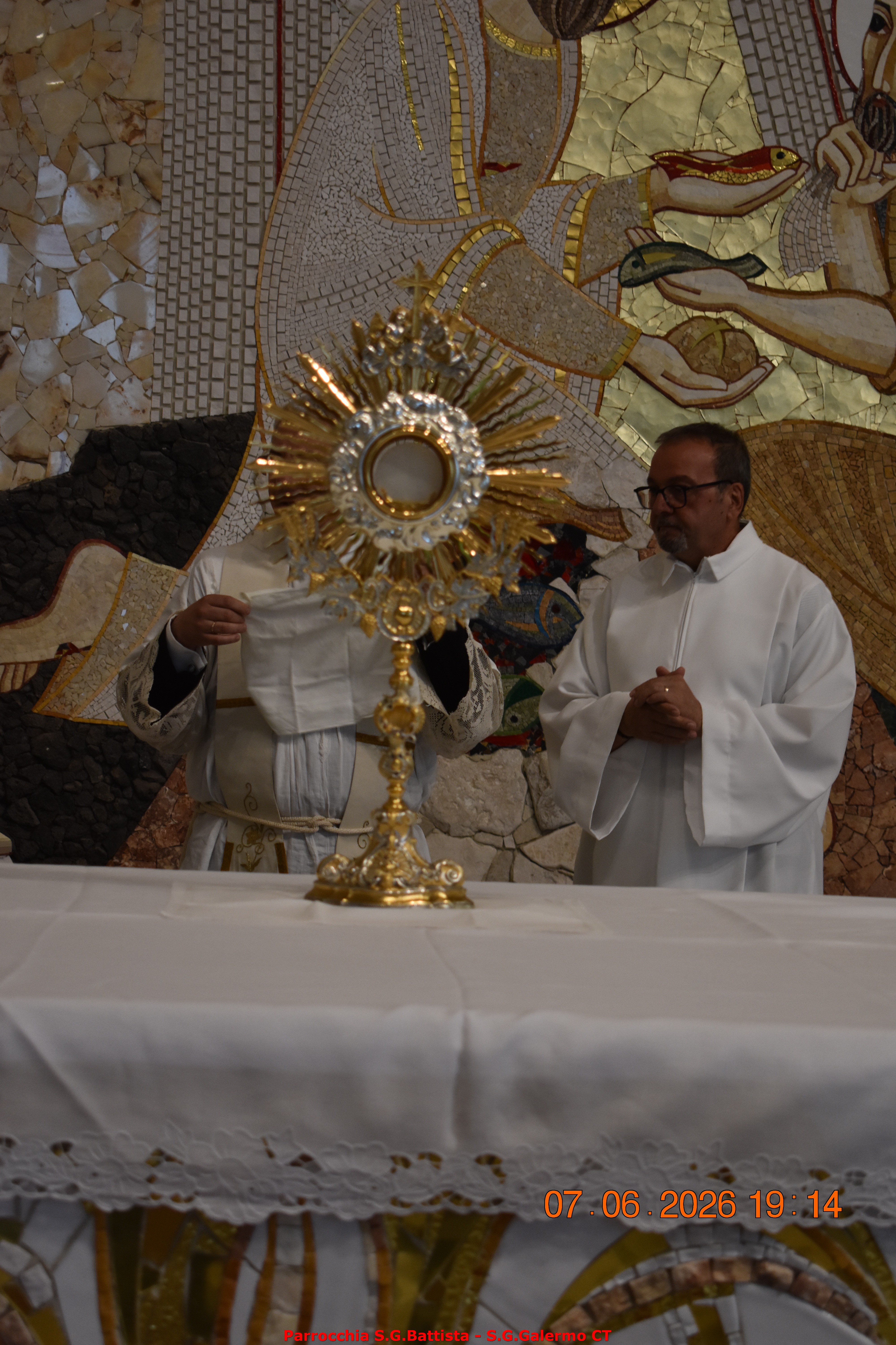 07/06/2026. Processione del Corpus Domini per le vie del quartiere.
