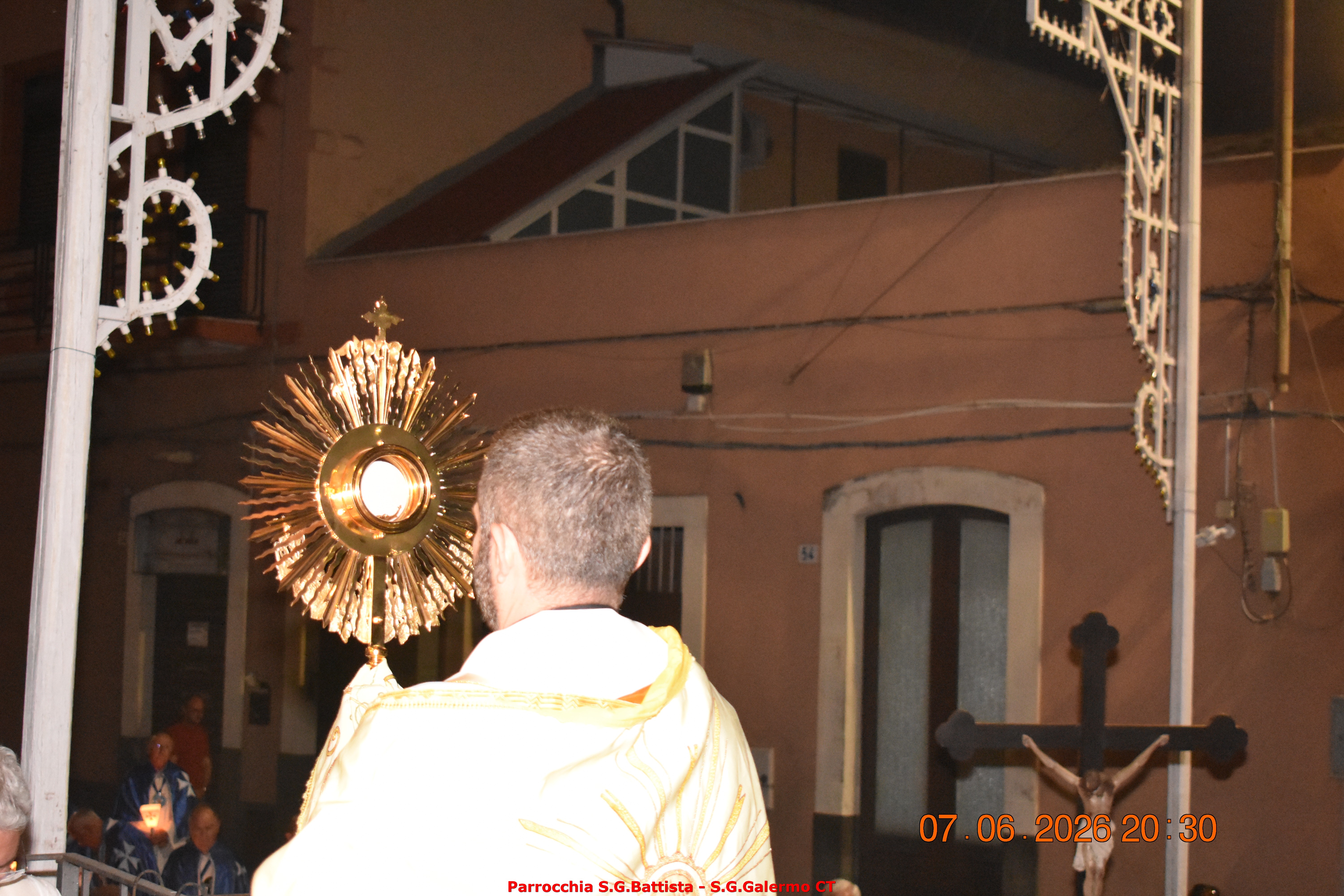 07/06/2026. Processione del Corpus Domini per le vie del quartiere.