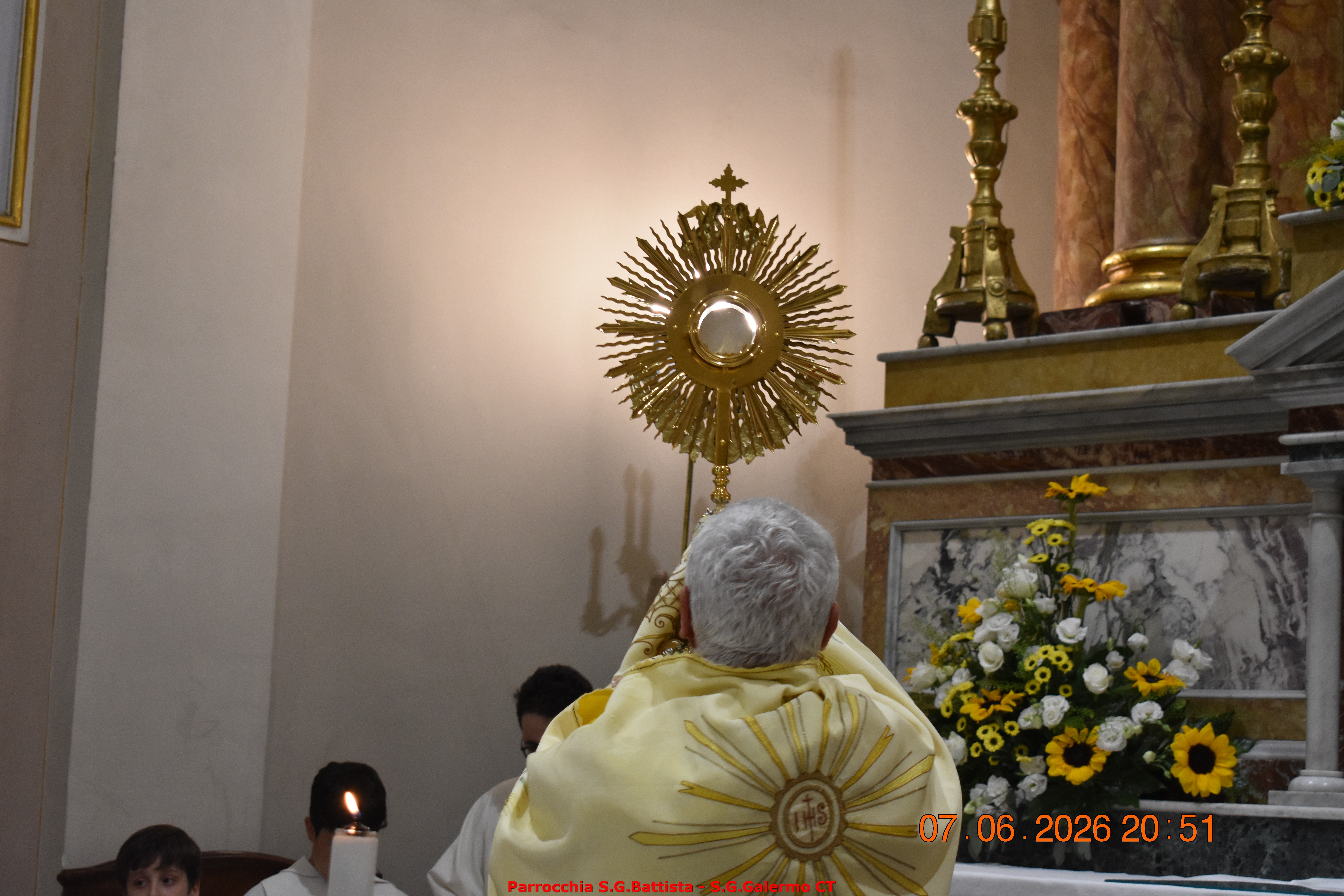 07/06/2026. Processione del Corpus Domini per le vie del quartiere.