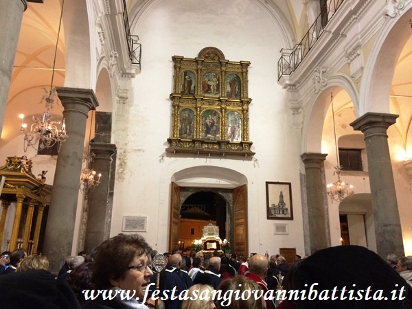 26/11/2017. L'arrivo delle reliquie di San Nicolò Politi nella Chiesa Madre di Adrano.