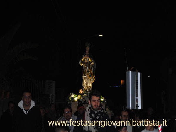 08/12/2015. Particolare della statua in processione.