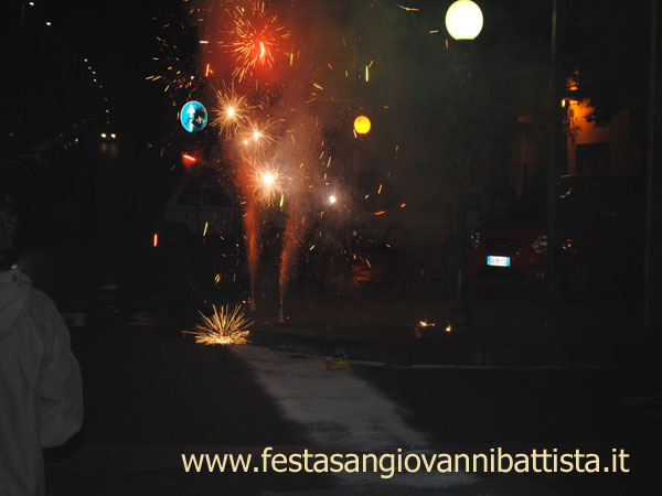 08/12/2015. Fuochi d'artificio in Piazza Chiesa Madre.