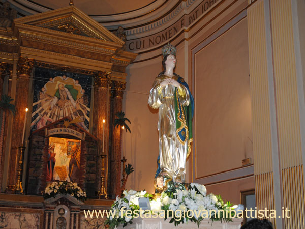 08/12/2015. La bellissima statua dell'Immacolata ritorna in Chiesa Madre.