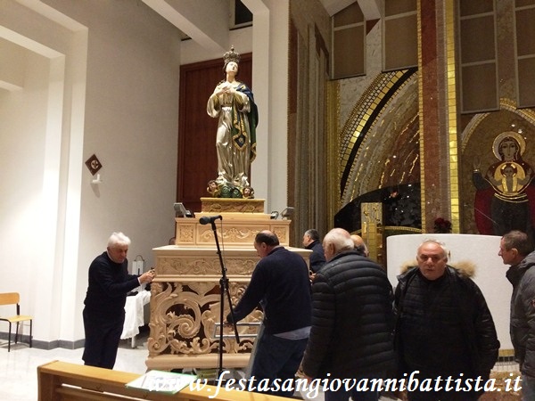 07/12/2016. La statua dell'Immacolata posizionata sul Fercolo.