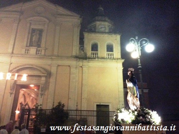 08/12/2016. La bellissima statua dell'Immacolata ritorna in Chiesa Madre.