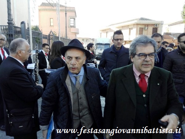 08/12/2017. L'arrivo a San Giovanni Galermo del Sindaco di Catania Enzo Bianco.