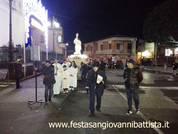 08/12/2017. L'arrivo della statua dell'Immacolata in Piazza Chiesa Madre.