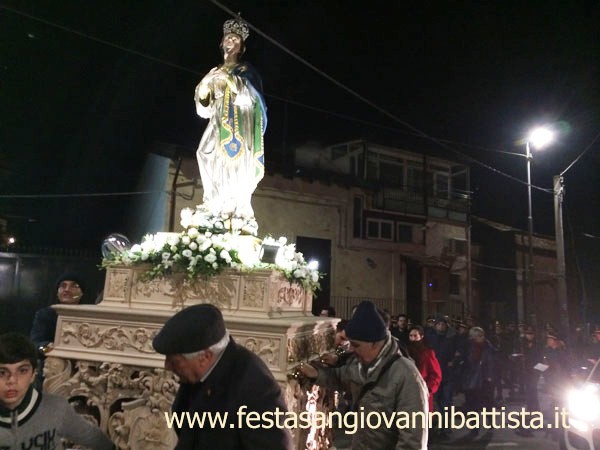 08/12/2017. Il Fercolo avanza in Via Calvario.