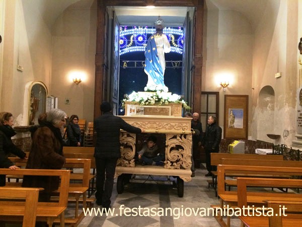 08/12/2017. La bellissima statua dell'Immacolata ritorna in Chiesa Madre.