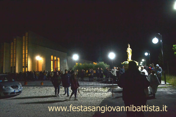 08/12/2018. La Madonna lascia la nuova Chiesa.