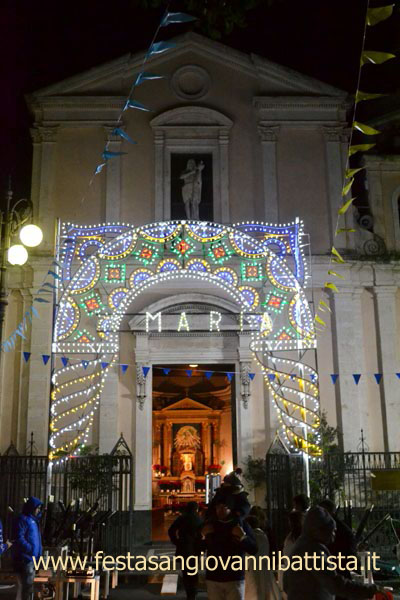 08/12/2018. L'ingresso della Chiesa Madre di San Giovanni Galermo.