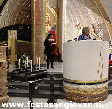 08/12/2019. S.Messa delle ore 18:00. La lettura della preghiera dei fedeli.