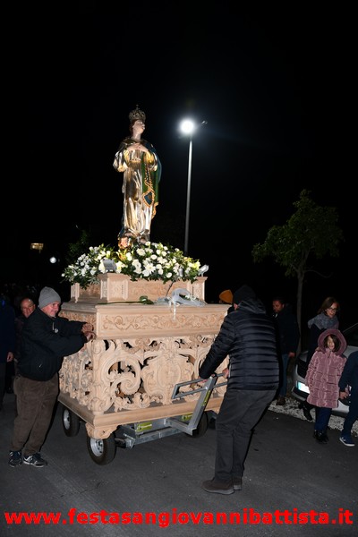 08/12/2023. Devota processione dell'Immacolata per le vie del quartiere.