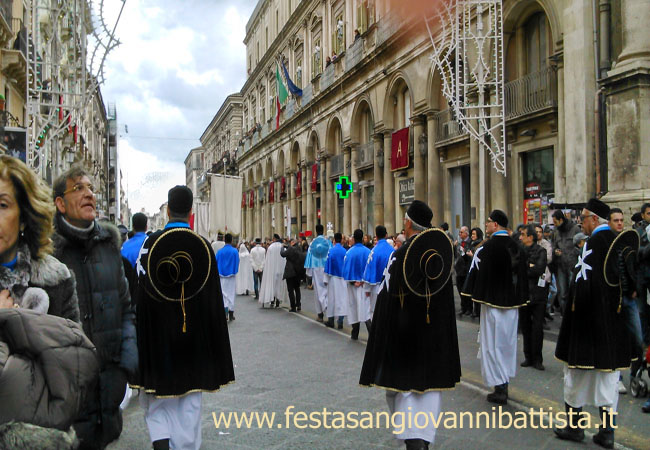 03/02/2015. La Confraternita San Giovanni Battista in processione per la festa di Sant'Agata.