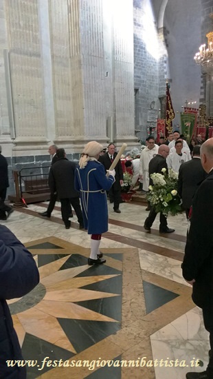 03/02/2017. Le ultime offerte a Sant'Agata prima della benedizione conclusiva di S.E.R. Mons. Salvatore Gristina.