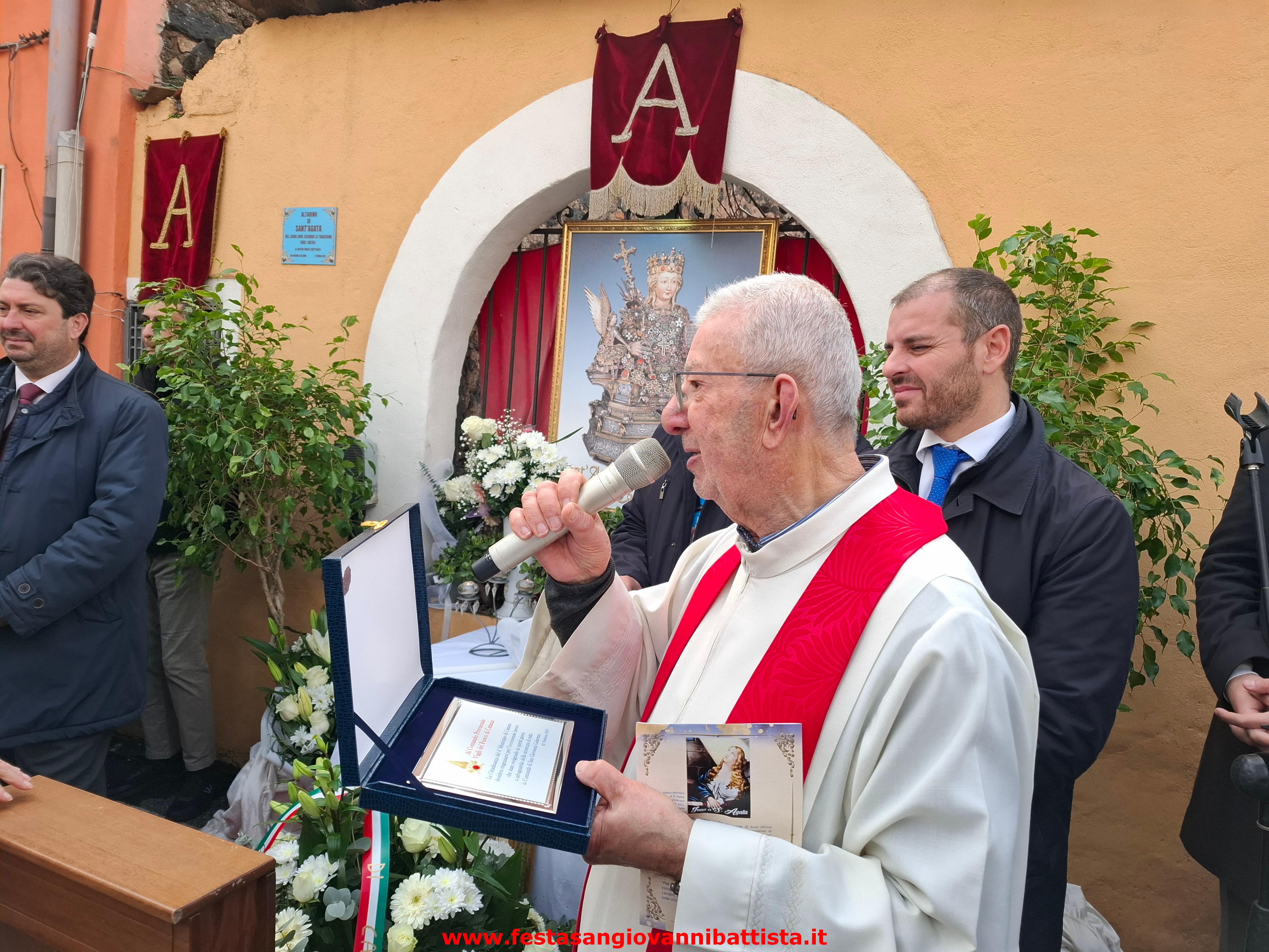 Oggi la nostra comunità parrocchiale ha reso omaggio alla vergine e martire Agata.