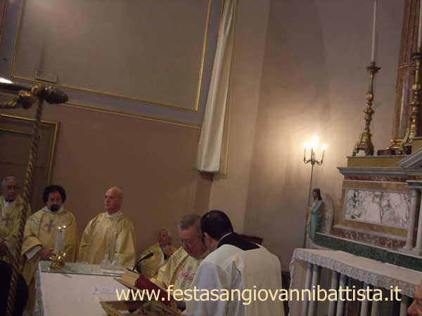 28/02/2015. I Parroci ed i Diaconi che hanno partecipato al corteo parrocchiale.
