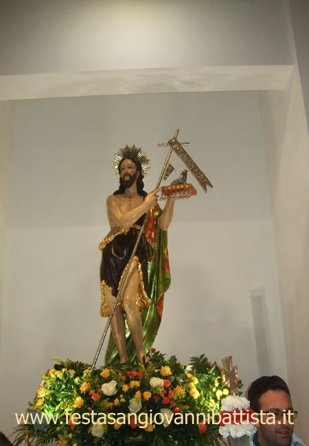 28/02/2015. La bellissima statua del Battista.