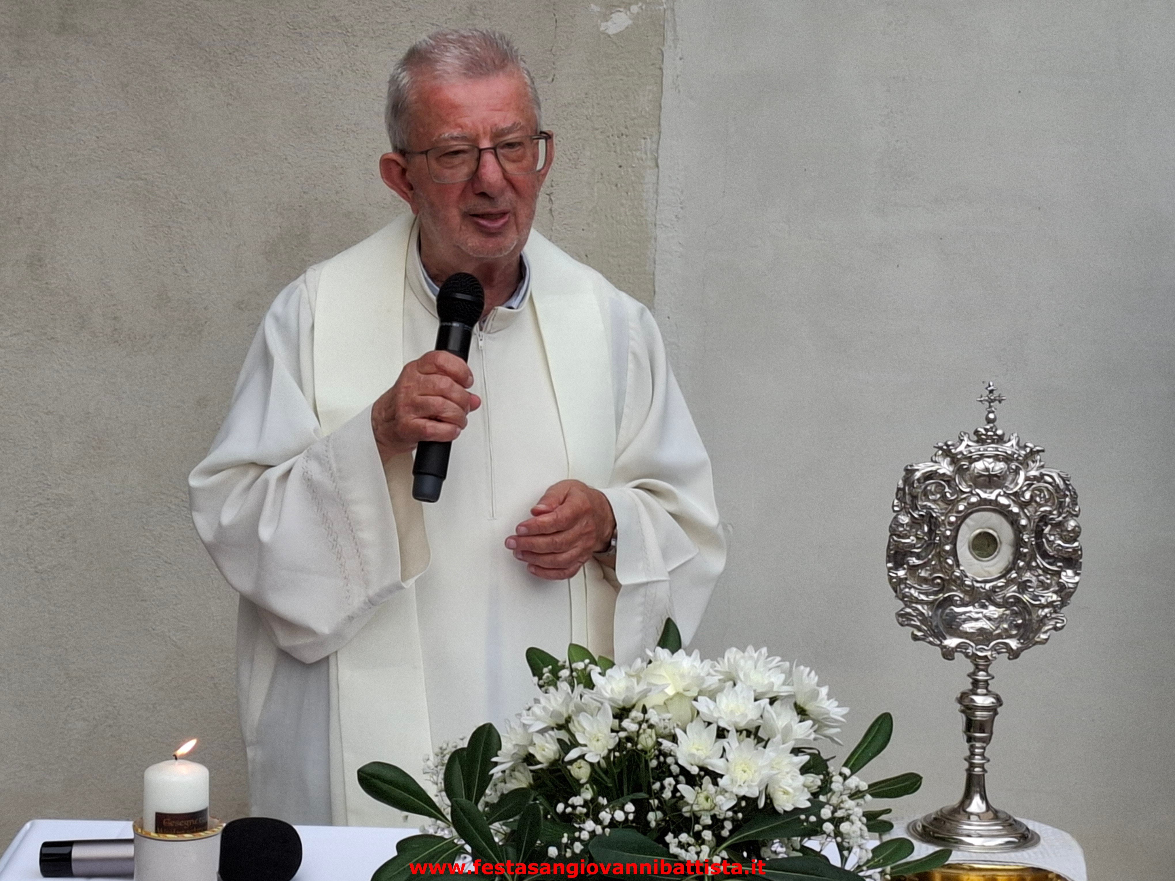 18/06/2025. Momento di preghiera devozionale con la celebrazione eucaristica del Parroco con la Reliquia del Santo Patrono e la partecipazione della comunità parrocchiale assieme agli abitanti del quartiere Balatelle di San Giovanni Galermo.