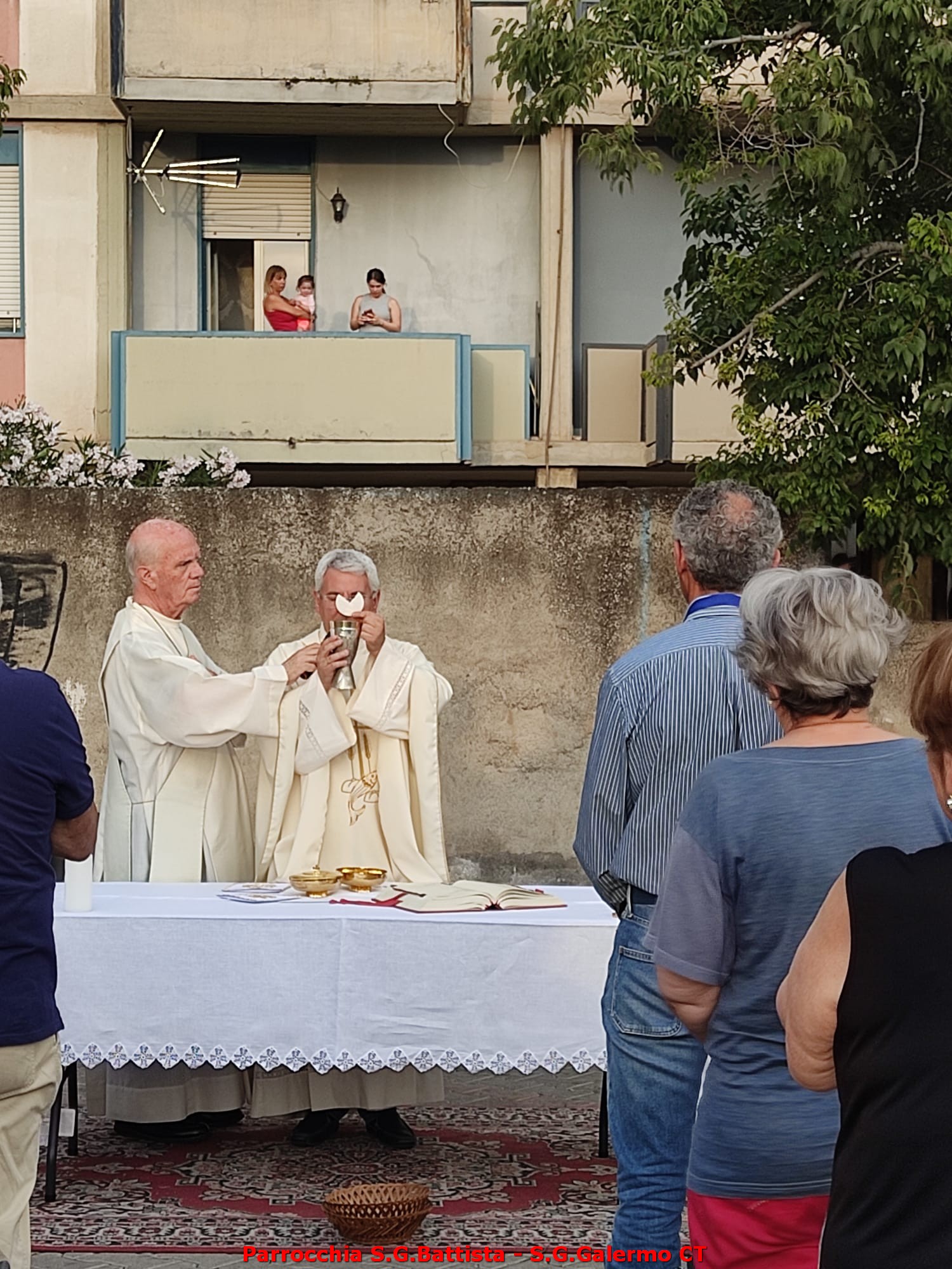 11/06/2026. Ore 18:15. Santo Rosario, Coroncina al Santo Patrono e Santa Messa in via Don Minzoni - piazzale del mercato rionale.