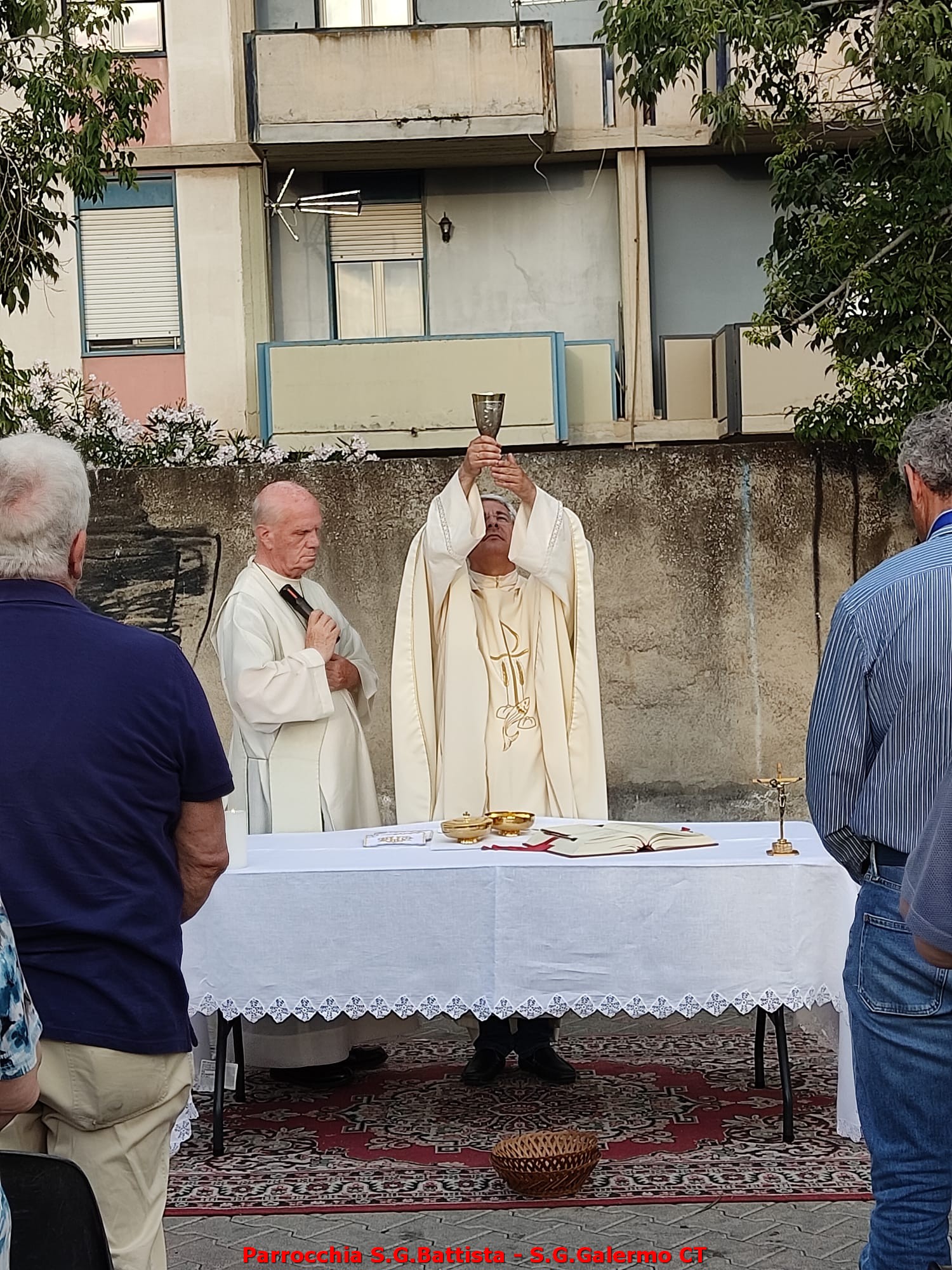 11/06/2026. Ore 18:15. Santo Rosario, Coroncina al Santo Patrono e Santa Messa in via Don Minzoni - piazzale del mercato rionale.