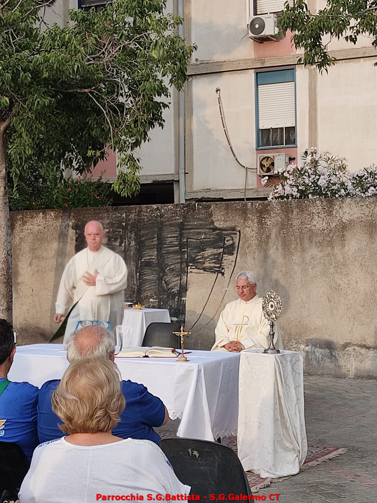11/06/2026. Ore 18:15. Santo Rosario, Coroncina al Santo Patrono e Santa Messa in via Don Minzoni - piazzale del mercato rionale.