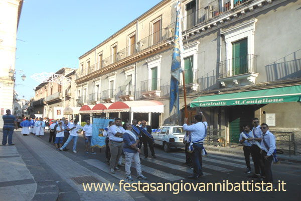 27/08/2017. Alcuni confrati di alcune confraternite invitate a partecipare alla processione.