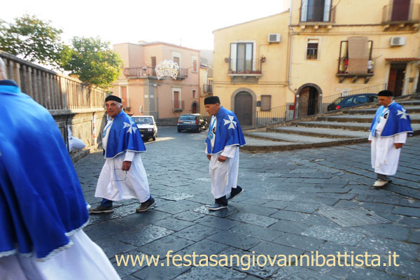 27/08/2017. In cammino con rispetto a San Giovanni Battista.