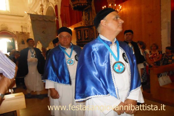 27/08/2017. L'arrivo delle confraternite nella basilica di San Giovanni Battista dove parteciperanno alla celebrazione eucaristica.