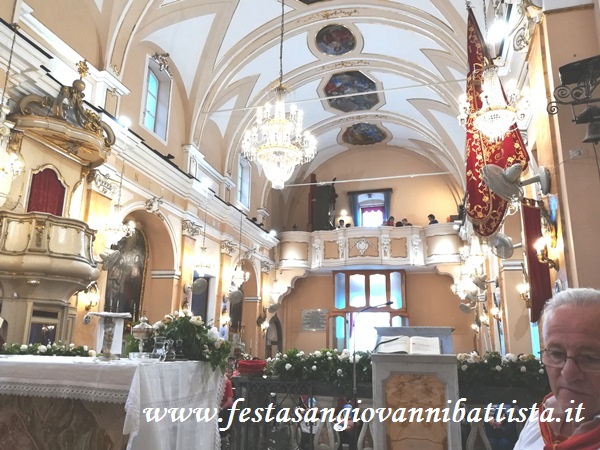 17/06/2018. L'interno della Chiesa di San Giovanni Battista di Acitrezza.