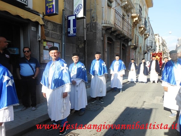 28/08/2018. Alcuni confrati in preghiera.