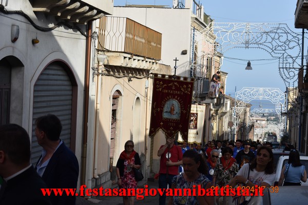 25/06/2024. Alcuni momenti della partecipazione della Confraternita di San Giovanni Battista alla solenne processione in onore del santo patrono a San Giovanni Montebello.