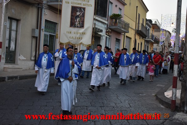 25/06/2024. Alcuni momenti della partecipazione della Confraternita di San Giovanni Battista alla solenne processione in onore del santo patrono a San Giovanni Montebello.
